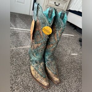 Corral Boots size 9.5 NEW